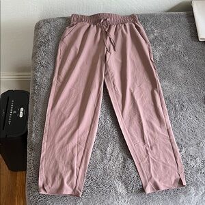 All In Motion High Rise Woven Pant *NWT*